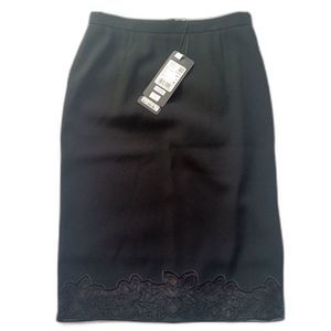 Escada Silk Midi Pencil Skirt Floral Sheer Lace Trim Detail 34 Small NWT